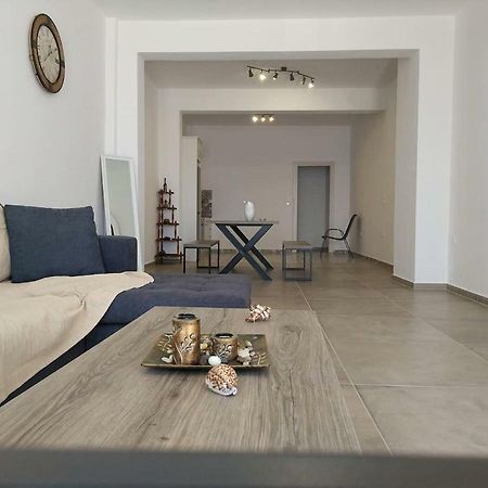 Papillon Villa Pera Gyalos ภายนอก รูปภาพ