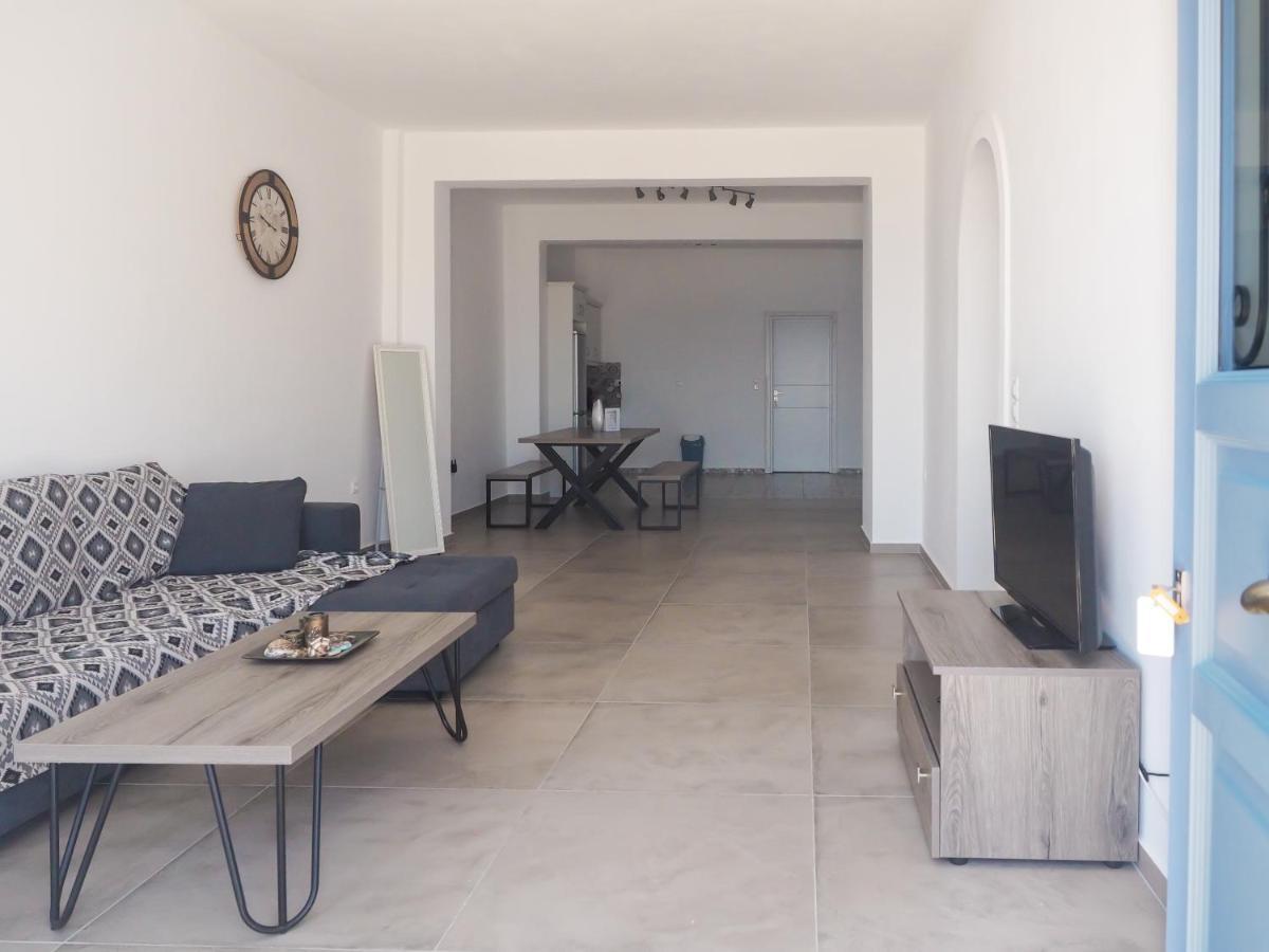 Papillon Villa Pera Gyalos ภายนอก รูปภาพ