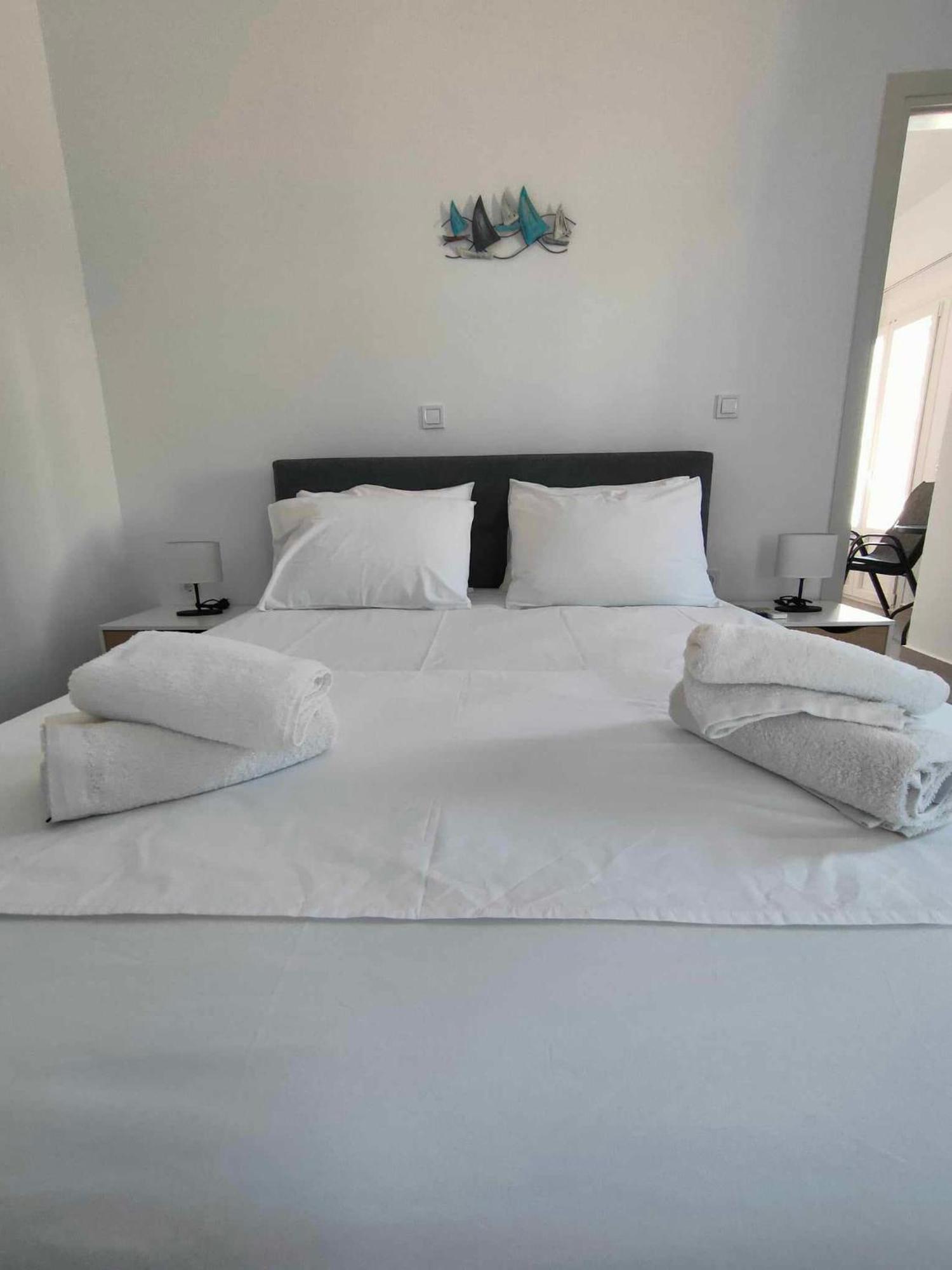 Papillon Villa Pera Gyalos ภายนอก รูปภาพ
