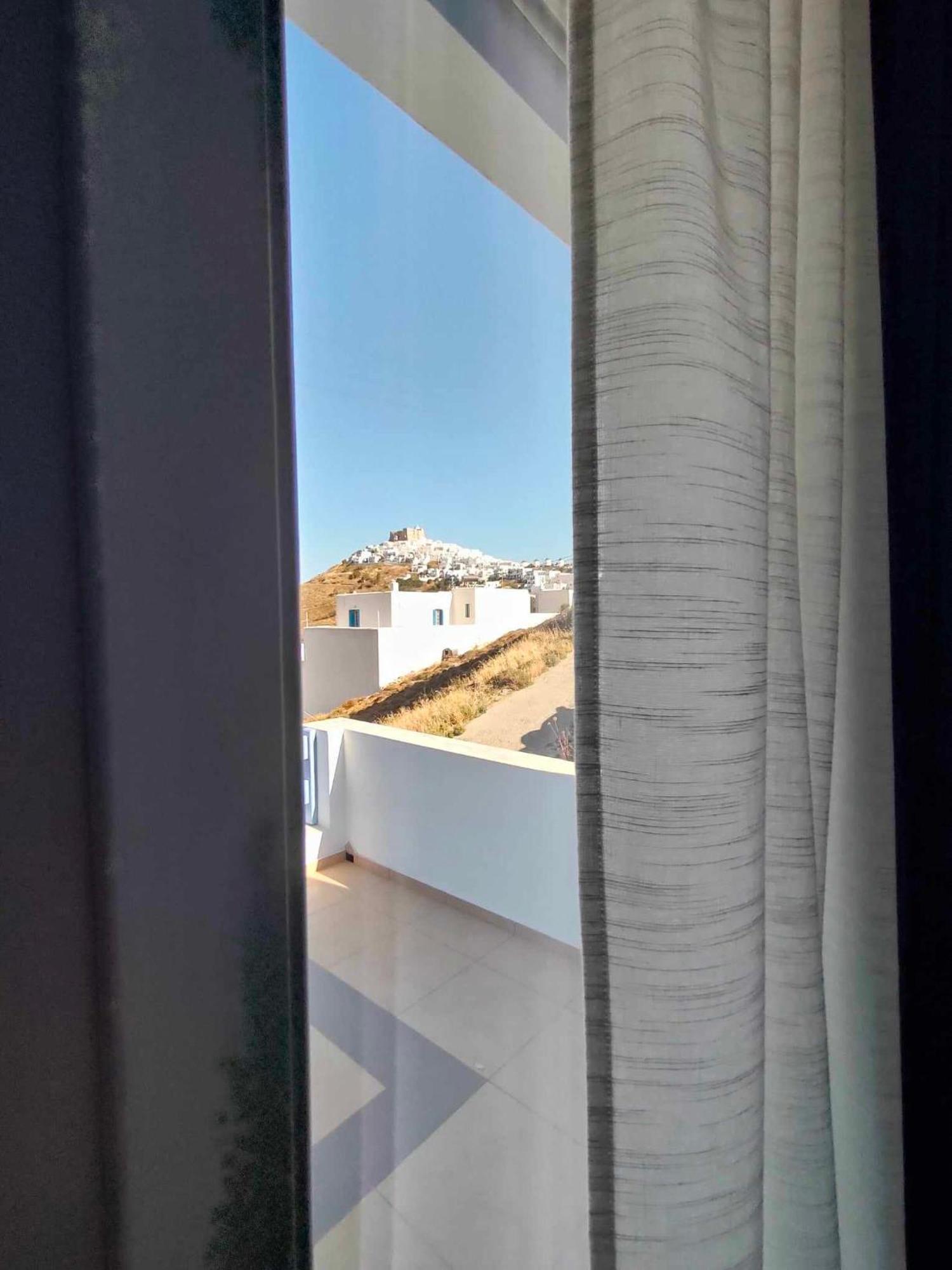 Papillon Villa Pera Gyalos ภายนอก รูปภาพ